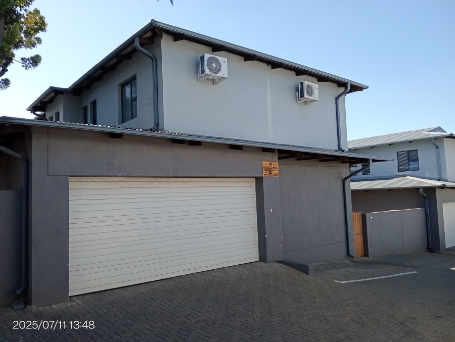 To Let 3 Bedroom Property for Rent in Cashan North West